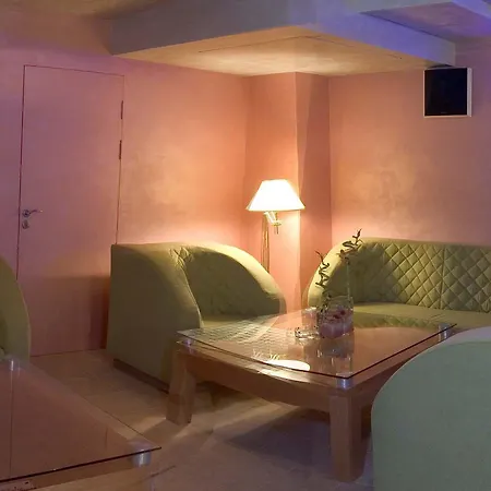 Divesta - Self Check In Hotel Warna