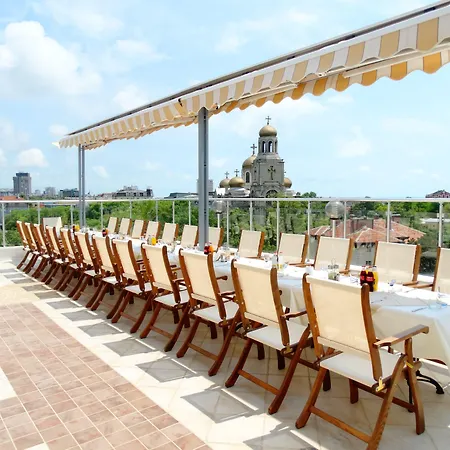 Divesta - Self Check In 3* Warna