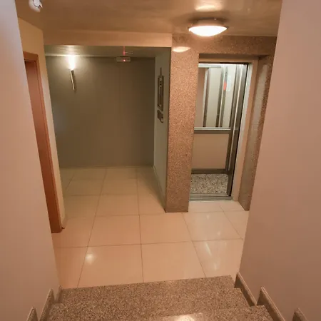 Hotel Divesta - Self Check In Warna