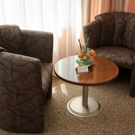 Divesta - Self Check In 3* Varna
