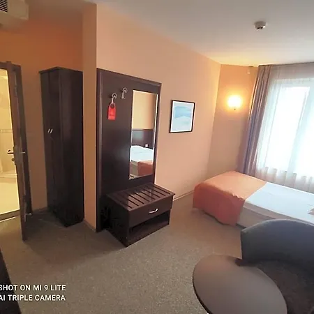 Divesta - Self Check In Hotel 3*