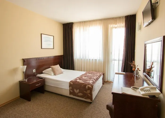 Divesta - Self Check In 3* Varna