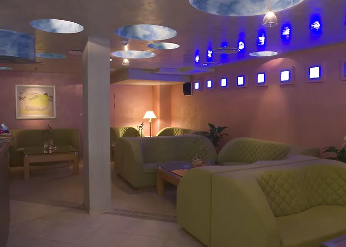 Divesta - Self Check In Hotel 3*