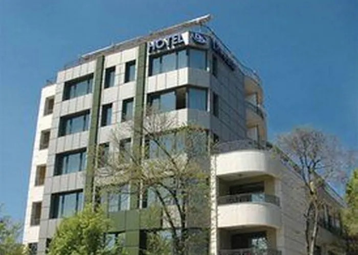 Divesta - Self Check In 3*